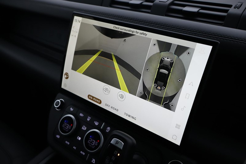 2025 (75) LAND ROVER DEFENDER 3.0 D350 X-Dynamic HSE 110 5dr Auto 4965271