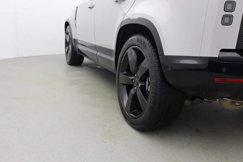 2025 (75) LAND ROVER DEFENDER 3.0 D350 X-Dynamic HSE 110 5dr Auto 4965292