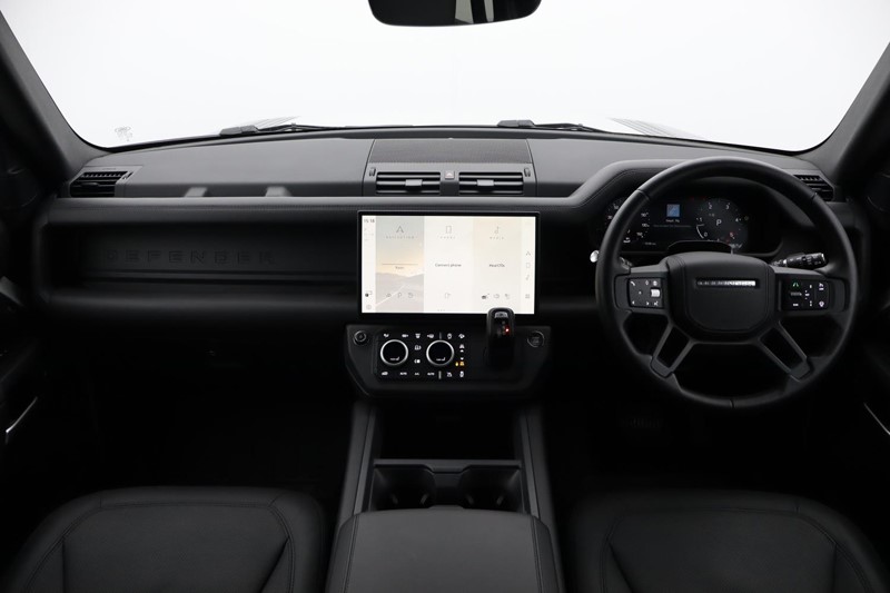 2025 (75) LAND ROVER DEFENDER 3.0 D350 X-Dynamic HSE 110 5dr Auto 4965287