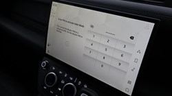 2025 (75) LAND ROVER DEFENDER 3.0 D350 X-Dynamic HSE 110 5dr Auto 4965274