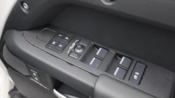 2025 (75) LAND ROVER DEFENDER 3.0 D350 X-Dynamic HSE 110 5dr Auto 4965263