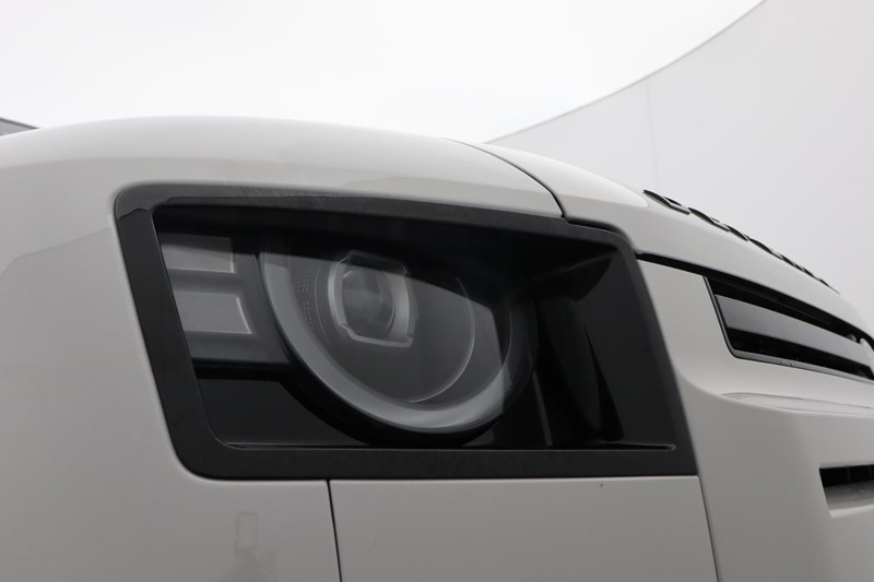 2025 (75) LAND ROVER DEFENDER 3.0 D350 X-Dynamic HSE 110 5dr Auto 4965296