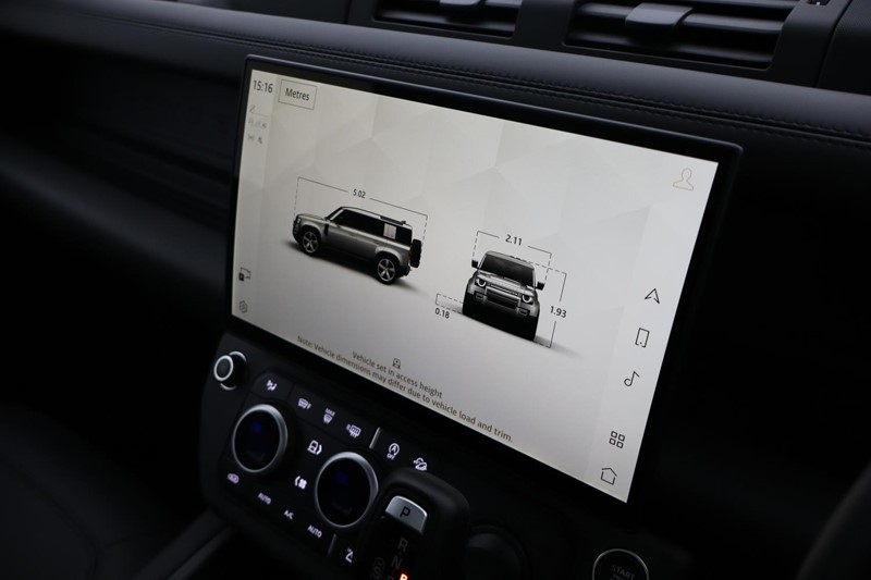 2025 (75) LAND ROVER DEFENDER 3.0 D350 X-Dynamic HSE 110 5dr Auto 4965278