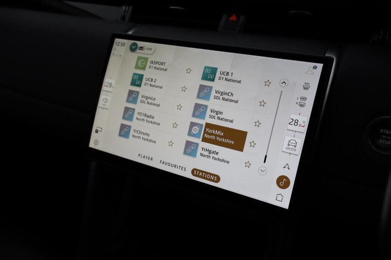 2024 (73) LAND ROVER DISCOVERY SPORT 2.0 D200 S 5dr Auto [5 Seat] 4946208