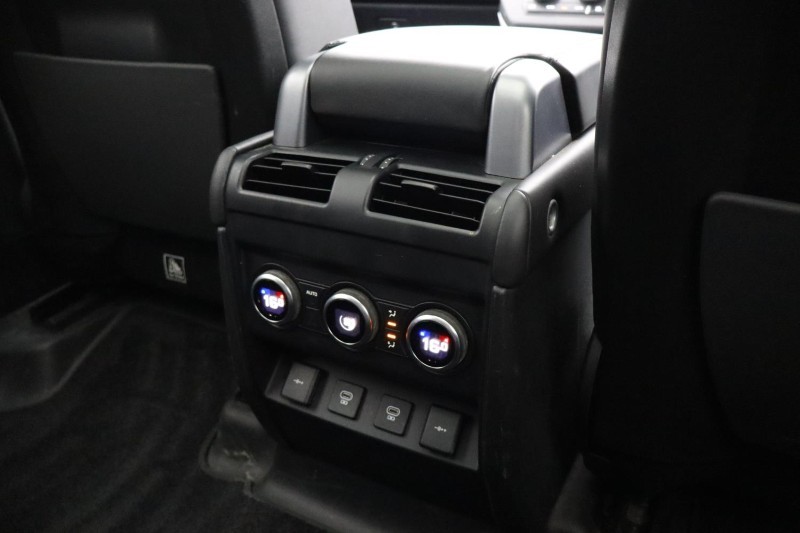 2021 (21) LAND ROVER DEFENDER 3.0 D250 HSE 110 5dr Auto [7 Seat] 4950949