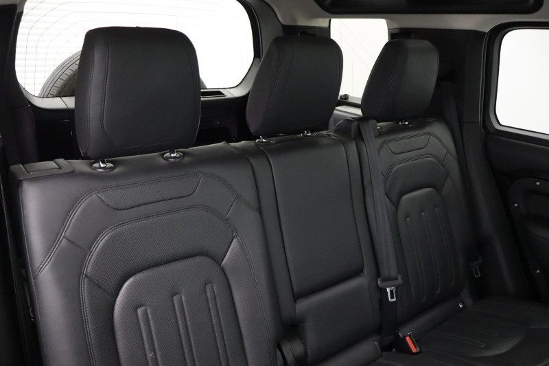 2021 (21) LAND ROVER DEFENDER 3.0 D250 HSE 110 5dr Auto [7 Seat] 4950947