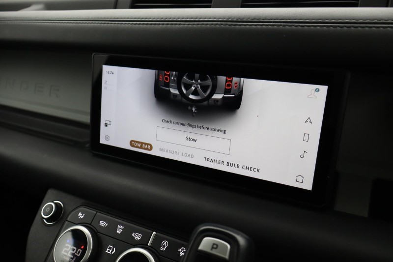 2021 (21) LAND ROVER DEFENDER 3.0 D250 HSE 110 5dr Auto [7 Seat] 4950944