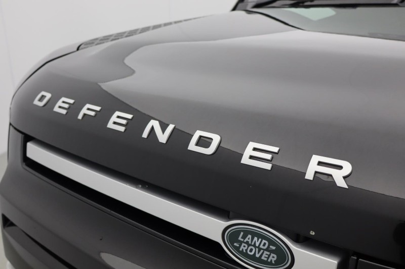 2021 (21) LAND ROVER DEFENDER 3.0 D250 HSE 110 5dr Auto [7 Seat] 4950920