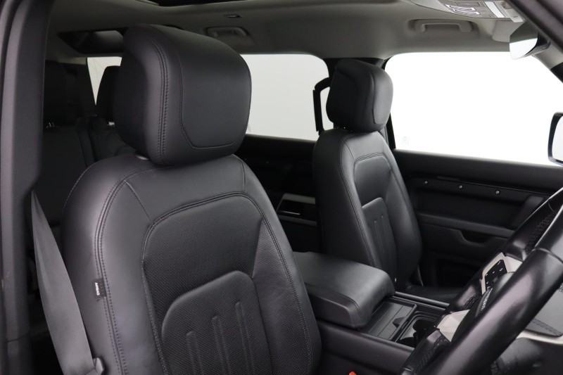 2021 (21) LAND ROVER DEFENDER 3.0 D250 HSE 110 5dr Auto [7 Seat] 4950922