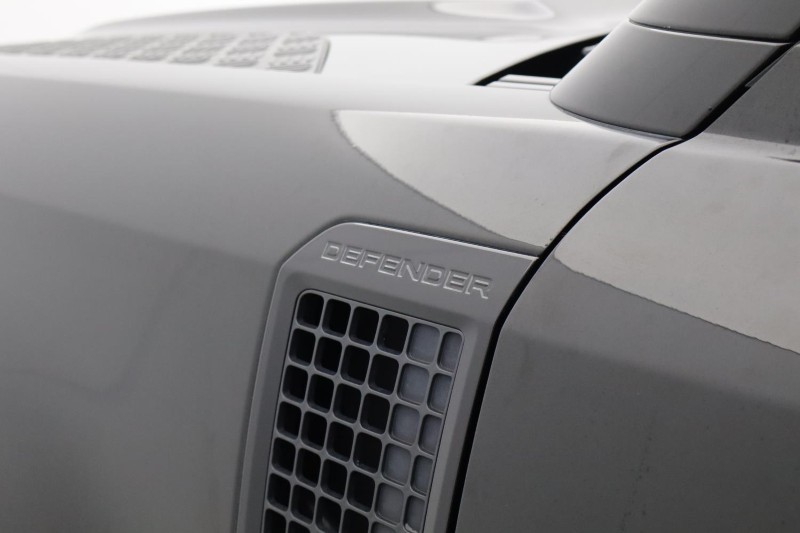 2021 (21) LAND ROVER DEFENDER 3.0 D250 HSE 110 5dr Auto [7 Seat] 4950918
