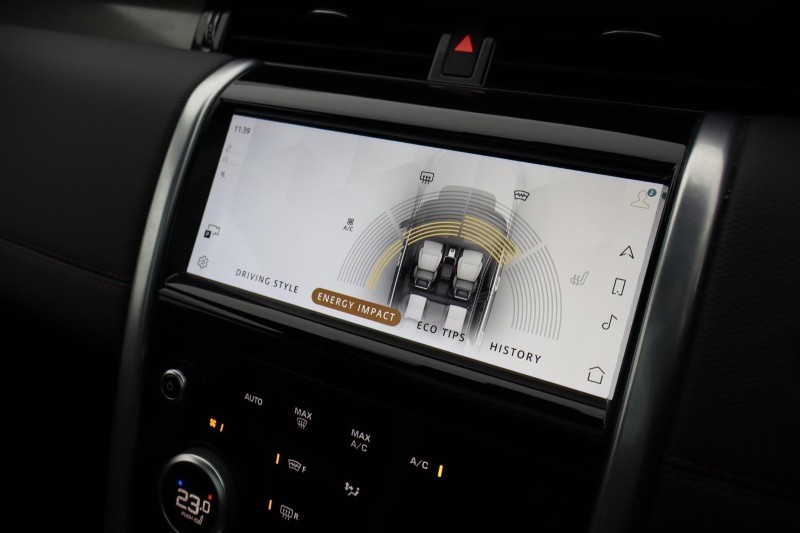 2022 (22) LAND ROVER DISCOVERY SPORT 2.0 D165 R-Dynamic SE 5dr Auto 4949744