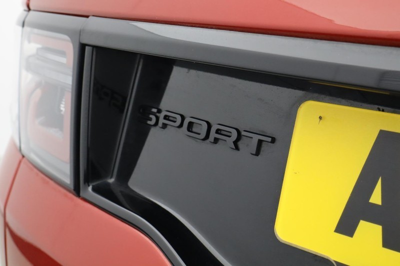 2022 (22) LAND ROVER DISCOVERY SPORT 2.0 D165 R-Dynamic SE 5dr Auto 4949757