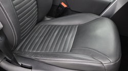 2024 (74) LAND ROVER DISCOVERY 3.0 D350 Dynamic HSE 5dr Auto 4946100