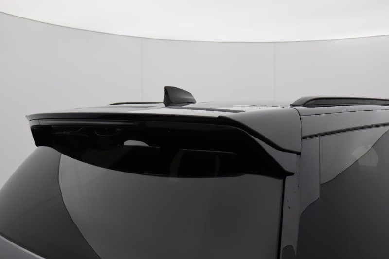 2024 (74) LAND ROVER DISCOVERY 3.0 D350 Dynamic HSE 5dr Auto 4946133