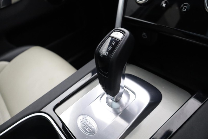 2022 (22) LAND ROVER DISCOVERY SPORT 2.0 D200 Urban Edition 5dr Auto [5 Seat] 5180961