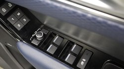 2021 (21) LAND ROVER RANGE ROVER VELAR 3.0 D300 MHEV R-Dynamic S 5dr Auto 4956279