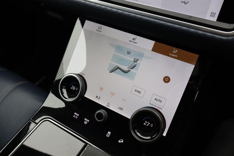 2021 (21) LAND ROVER RANGE ROVER VELAR 3.0 D300 MHEV R-Dynamic S 5dr Auto 4956285