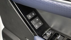 2021 (21) LAND ROVER RANGE ROVER VELAR 3.0 D300 MHEV R-Dynamic S 5dr Auto 4956278