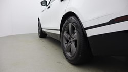 2021 (21) LAND ROVER RANGE ROVER VELAR 3.0 D300 MHEV R-Dynamic S 5dr Auto 4956299