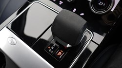 2021 (21) LAND ROVER RANGE ROVER VELAR 3.0 D300 MHEV R-Dynamic S 5dr Auto 4956286
