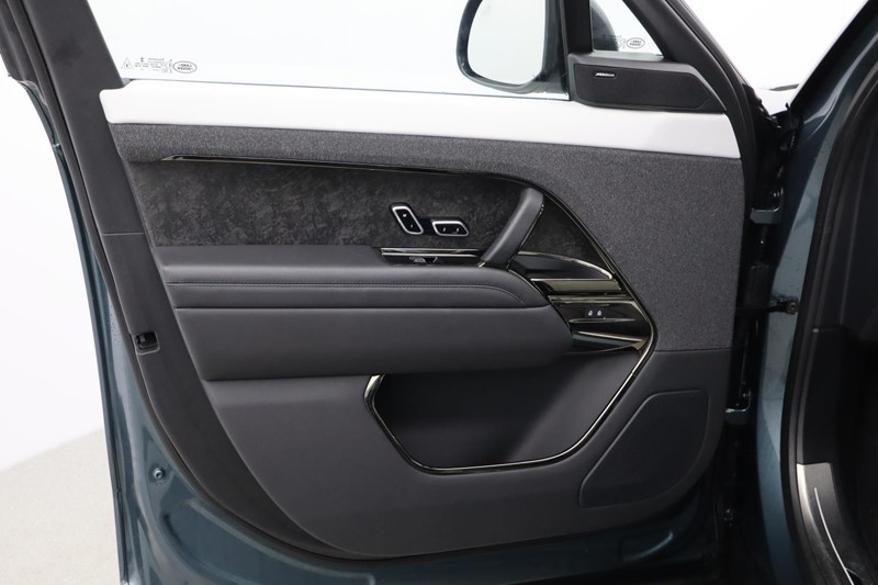 2023 (23) LAND ROVER RANGE ROVER SPORT 3.0 P510e First Edition 5dr Auto 5003718