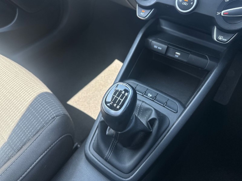 2021 (21) KIA STONIC 1.0T GDi 99 2 5dr 3277953