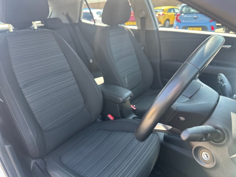 2021 (21) KIA STONIC 1.0T GDi 99 2 5dr 3277942