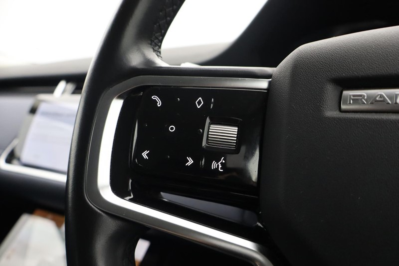 2021 (21) LAND ROVER RANGE ROVER EVOQUE 1.5 P300e SE 5dr Auto 4986168