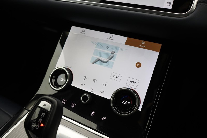 2021 (21) LAND ROVER RANGE ROVER EVOQUE 1.5 P300e SE 5dr Auto 4986179