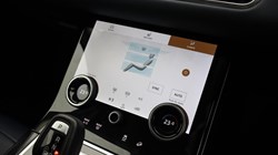 2021 (21) LAND ROVER RANGE ROVER EVOQUE 1.5 P300e SE 5dr Auto 4986179