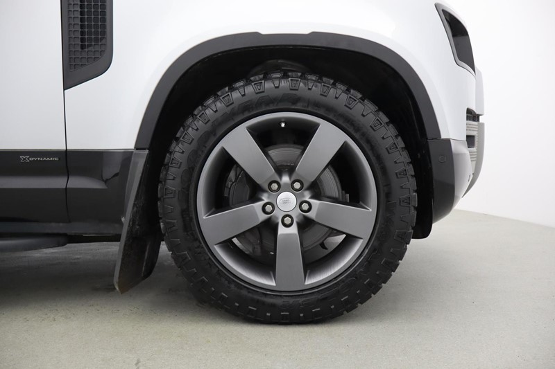 2021 (21) LAND ROVER DEFENDER 3.0 D300 X-Dynamic HSE 110 5dr Auto 4961258