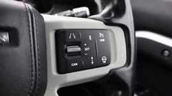2021 (21) LAND ROVER DEFENDER 3.0 D300 X-Dynamic HSE 110 5dr Auto 4961262
