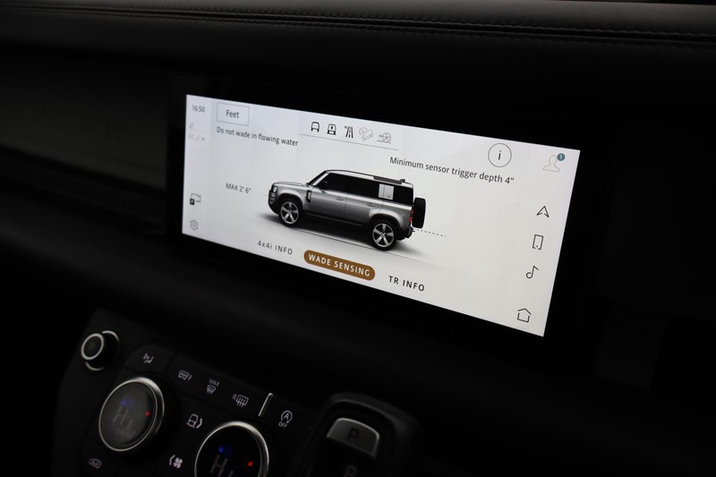 2021 (21) LAND ROVER DEFENDER 3.0 D300 X-Dynamic HSE 110 5dr Auto 4961273