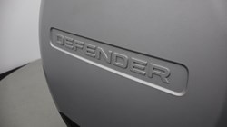 2021 (21) LAND ROVER DEFENDER 3.0 D300 X-Dynamic HSE 110 5dr Auto 4961287