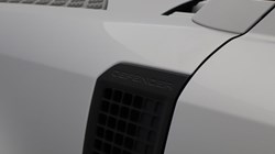 2021 (21) LAND ROVER DEFENDER 3.0 D300 X-Dynamic HSE 110 5dr Auto 4961255