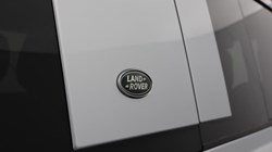 2021 (21) LAND ROVER DEFENDER 3.0 D300 X-Dynamic HSE 110 5dr Auto 4961288