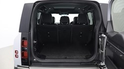 2021 (21) LAND ROVER DEFENDER 3.0 D300 X-Dynamic HSE 110 5dr Auto 4961286