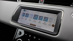 2022 (72) LAND ROVER RANGE ROVER EVOQUE 2.0 D200 R-Dynamic S 5dr Auto 4956892