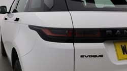 2022 (71) LAND ROVER RANGE ROVER EVOQUE 2.0 D165 R-Dynamic 5dr 2WD 4986237