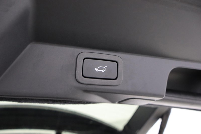 2022 (22) LAND ROVER RANGE ROVER SPORT 2.0 P400e HSE Silver 5dr Auto 4977744