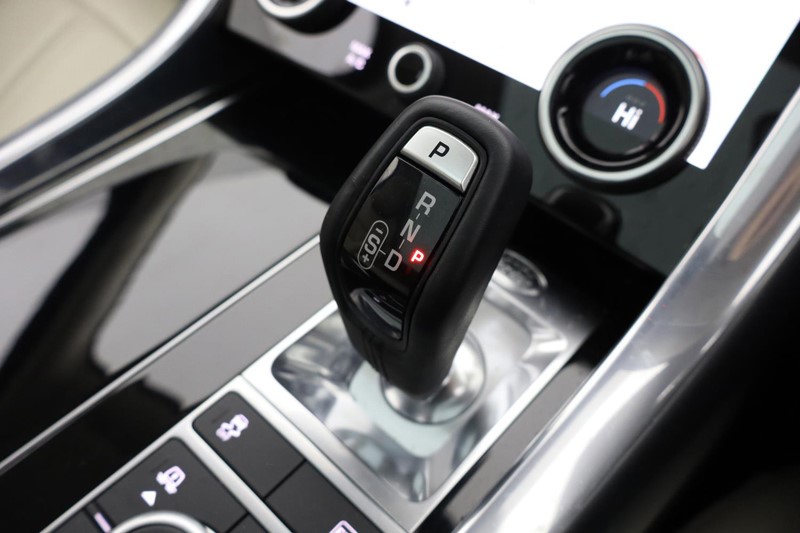 2022 (22) LAND ROVER RANGE ROVER SPORT 2.0 P400e HSE Silver 5dr Auto 4977723