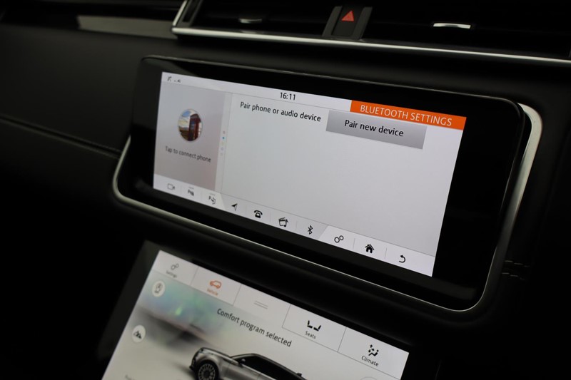 2020 (70) LAND ROVER RANGE ROVER VELAR 2.0 D240 R-Dynamic HSE 5dr Auto 4983418