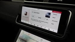 2020 (70) LAND ROVER RANGE ROVER VELAR 2.0 D240 R-Dynamic HSE 5dr Auto 4983415