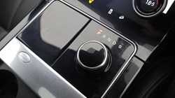 2020 (70) LAND ROVER RANGE ROVER VELAR 2.0 D240 R-Dynamic HSE 5dr Auto 4983408
