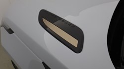 2024 (74) LAND ROVER RANGE ROVER VELAR 2.0 D200 MHEV Dynamic HSE 5dr Auto 4990991