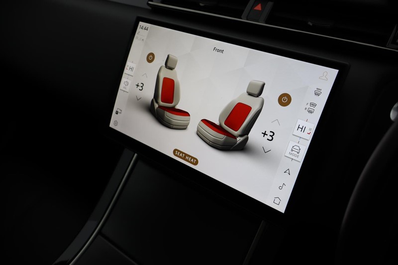 2024 (74) LAND ROVER RANGE ROVER VELAR 2.0 D200 MHEV Dynamic HSE 5dr Auto 4991008