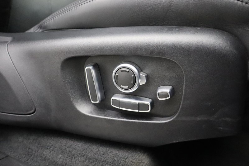 2024 (74) LAND ROVER RANGE ROVER VELAR 2.0 D200 MHEV Dynamic HSE 5dr Auto 4990999