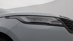 2024 (74) LAND ROVER RANGE ROVER VELAR 2.0 D200 MHEV Dynamic HSE 5dr Auto 4990994