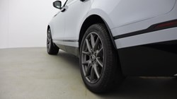 2024 (74) LAND ROVER RANGE ROVER VELAR 2.0 D200 MHEV Dynamic HSE 5dr Auto 4991023