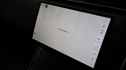 2024 (74) LAND ROVER RANGE ROVER VELAR 2.0 D200 MHEV Dynamic HSE 5dr Auto 4991014